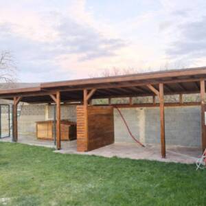 Прав навес на две нива